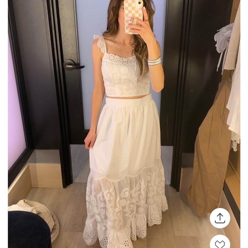Elegant White Lace Maxi Skirt